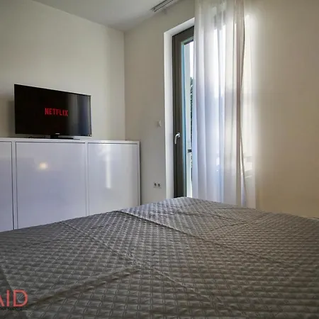 Apartment Vanessa Apartman - Hostaid Balatonfured