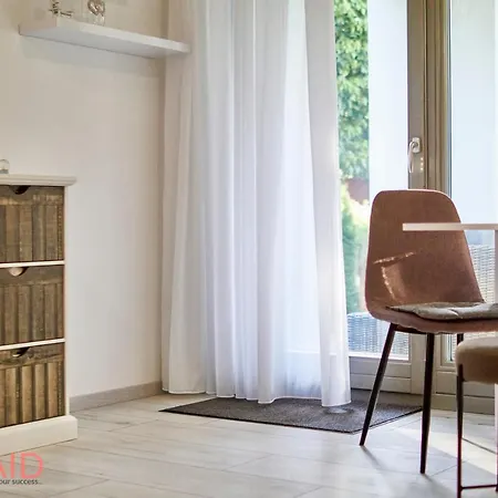 Vanessa Apartman - Hostaid * Balatonfured